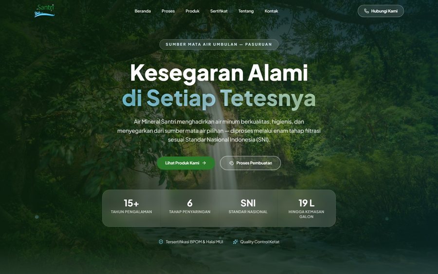 Tampilan situs Air Mineral Santri